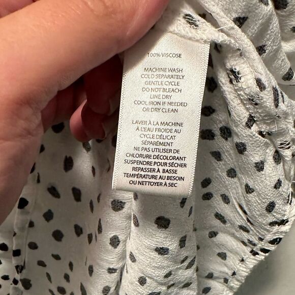 beachlunchlounge EUC Size Large - Picture 2 of 3